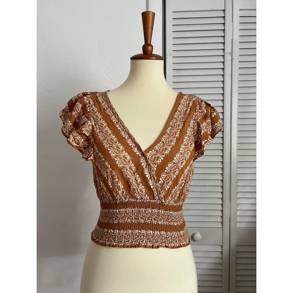 Brown Floral Smocked Boho Blouse Size M – New With Tags